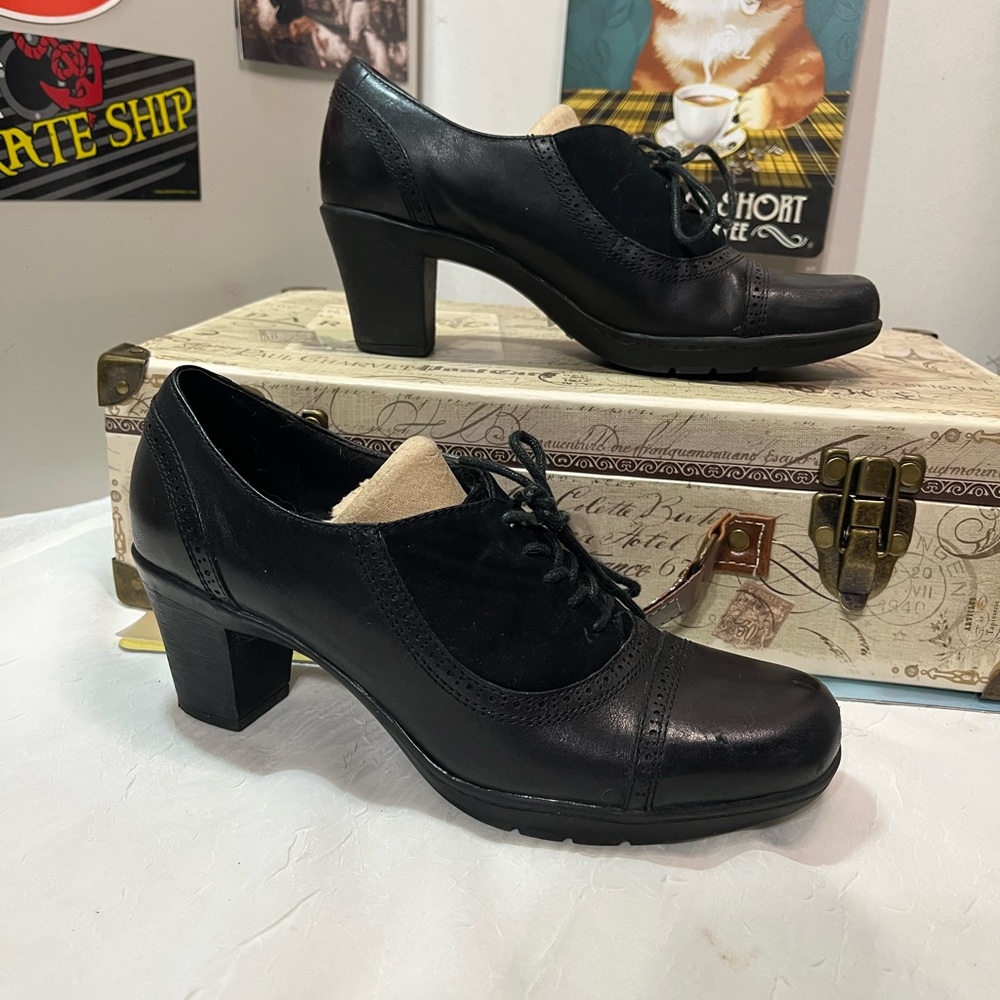 Clark’s Bendables Black Oxford Shoes
